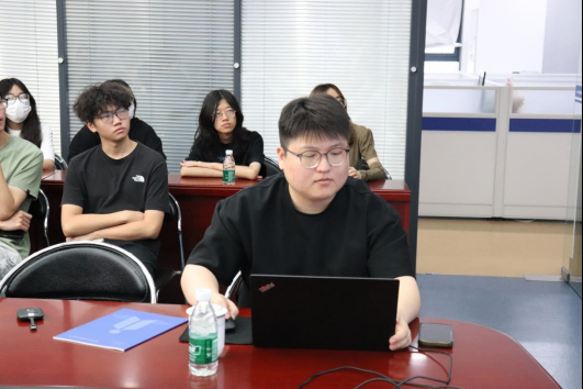 下载 (3).png