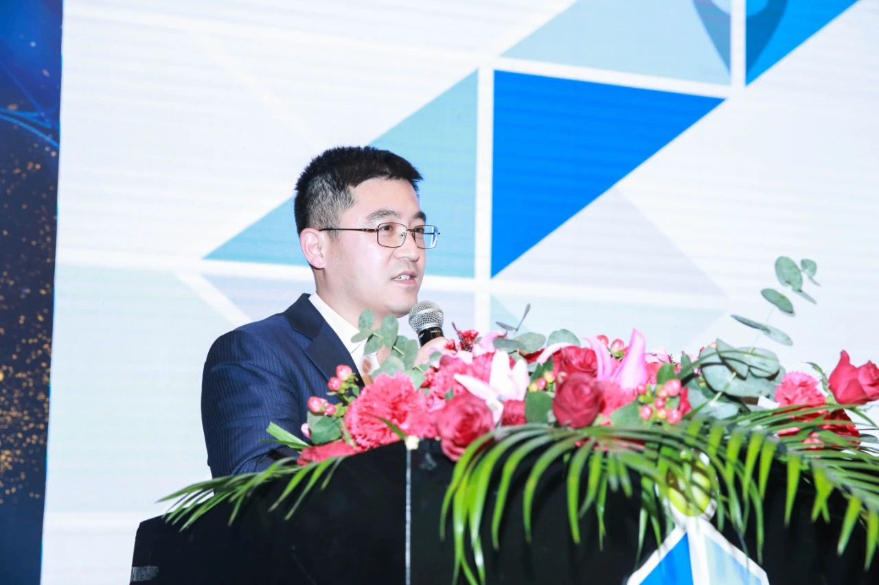 下载 (2).png